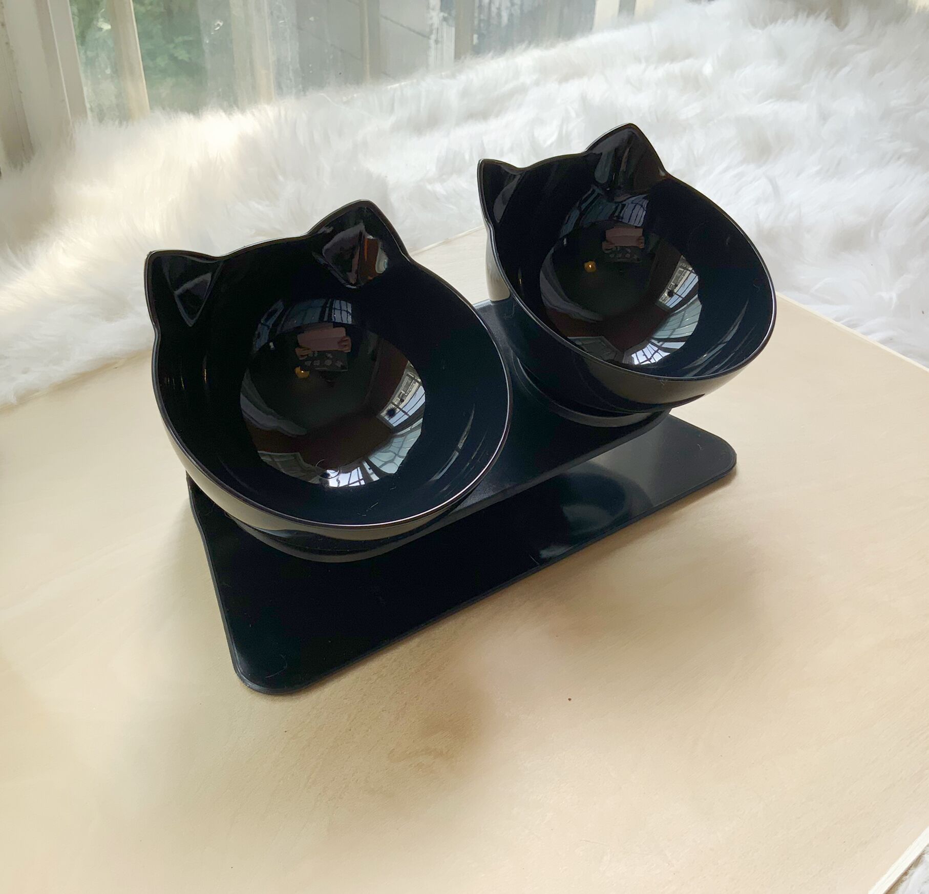 Tax Non Slip Double Feeder Bowl With Raised Stand